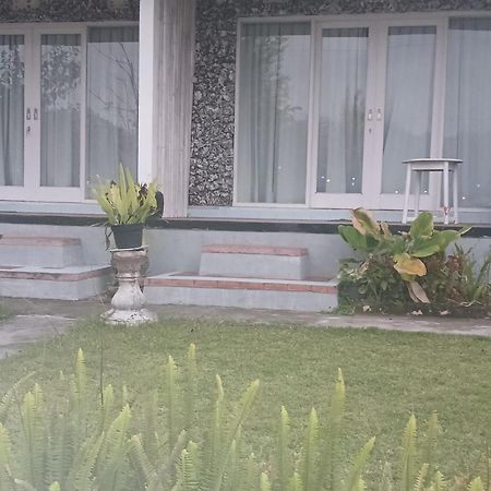 Gill Lake Batur Kubupenlokan Екстериор снимка